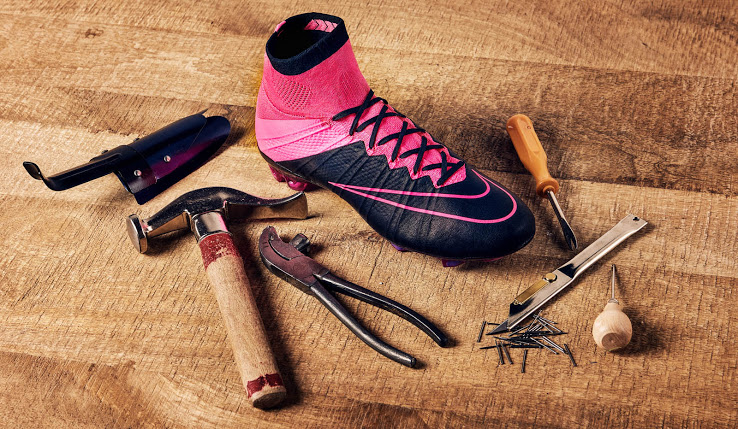 Nike-2015-2016-Tech-Craft-Leather-Boots-Pack (3)