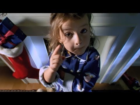 forræder Himmel nogle få Det vidste du ikke om legendarisk julereklame: Hvem er den lille pige?  Footy.dk