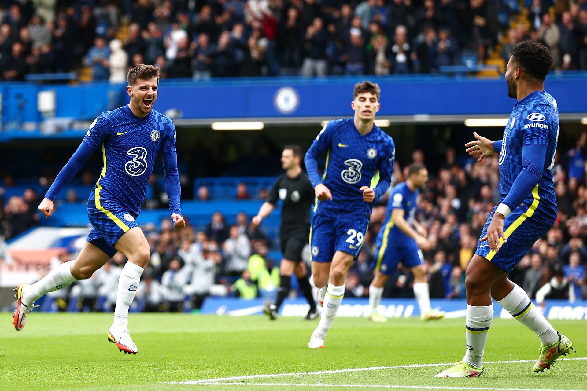 Live streaming chelsea. Челси Норвич 7 0. Норвич Челси 6 октября составы. Челси Норвич смотреть онлайн. Vini Jr vs Chelsea.