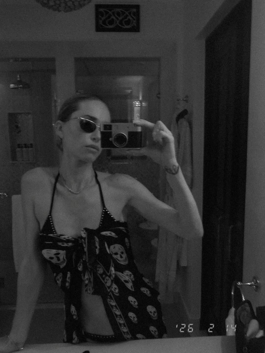 Photo by Pernille Teisbaek on February 15, 2026. May be a selfie of turtleneck, dress, fishnet stockings and text.